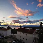 Dasek Apartment, Near Sea&centre *